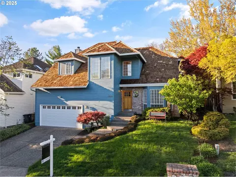 5153 Greensborough Ct, Lake Oswego, OR 97035