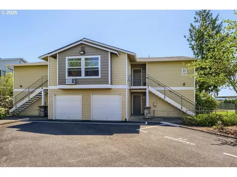 15066 NW Central Dr #1403, Portland, OR 97229