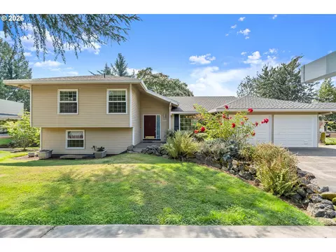 4134 Orchard Way, Lake Oswego, OR 97035