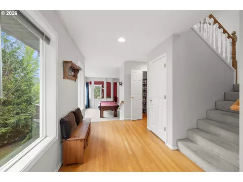 Entry Way - 4233 SW 28th Ct, Gresham, OR 97080 photo 1 of 2