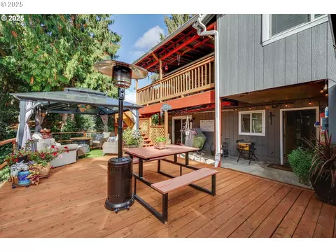 Exterior - 1460 Cornell Ave, Gladstone, OR 97027 photo 6 of 11