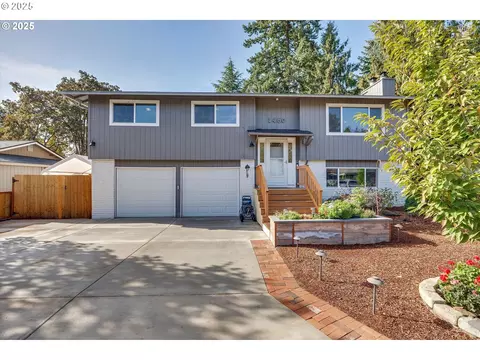 Exterior - 1460 Cornell Ave, Gladstone, OR 97027 photo 2 of 11