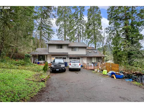 616 S 71st St, Springfield, OR 97478 photo 1