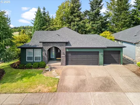 14405 Andrea Lynn Ter, Oregon City, OR 97045
