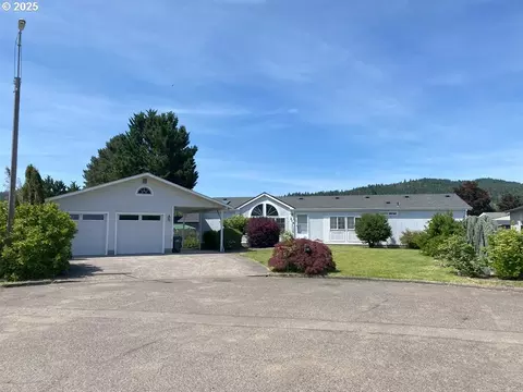 279 Sunnyside Ct, Sutherlin, OR 97479