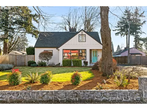 10602 NE Morris St, Portland, OR 97220