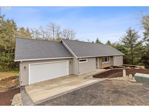 740 Monica Ct, Cannon Beach, OR 97110