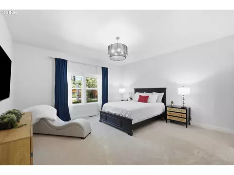 Bedroom - 3622 Stark St, Eugene, OR 97404 photo 1 of 5