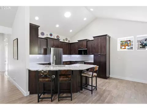 Kitchen - 3622 Stark St, Eugene, OR 97404 photo 1 of 4