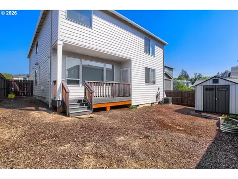 Exterior - 652 SW 49th Dr, Gresham, OR 97080 photo 2 of 2