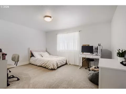Other - 652 SW 49th Dr, Gresham, OR 97080 photo 4 of 5