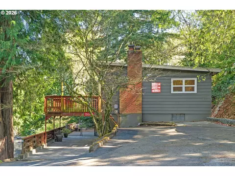 35103512 SW 10th Ave, Portland, OR 97239