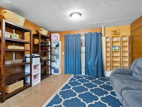 1801 E Laurel Dr, Newberg, OR 97132 photo 31