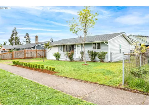 Other - 3430 E St, Springfield, OR 97478 photo 4 of 13
