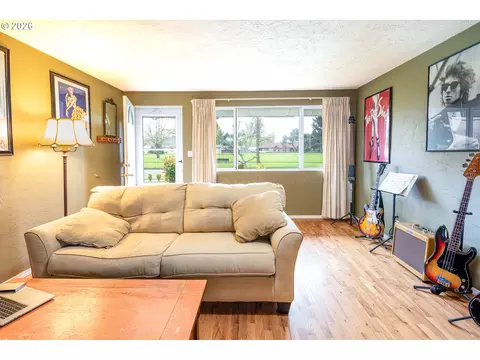 Other - 3430 E St, Springfield, OR 97478 photo 5 of 13