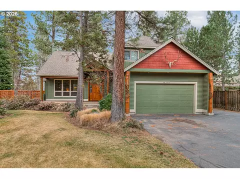 Exterior - 56340 Solar Dr, Bend, OR 97707 photo 3 of 8