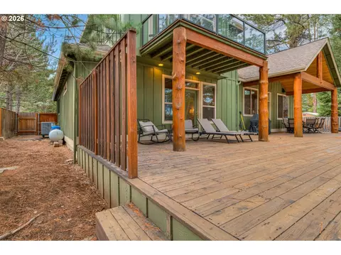 Exterior - 56340 Solar Dr, Bend, OR 97707 photo 8 of 8