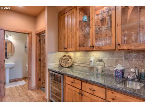 Kitchen - 56340 Solar Dr, Bend, OR 97707 photo 3 of 3