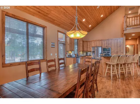 Dining - 56340 Solar Dr, Bend, OR 97707 photo 1 of 2