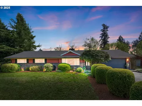 9811 NE 152nd Ave, Vancouver, WA 98682