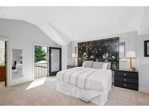 Bedroom - 2883 Lord Byron Pl, Eugene, OR 97408 photo 3 of 5