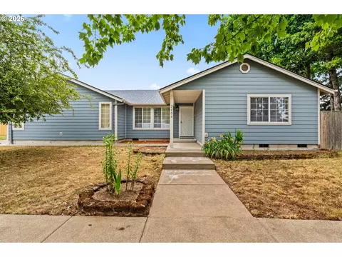 2484 Melrose Loop, Eugene, OR 97402 photo 1