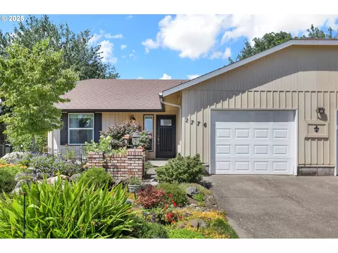 2776 Dayna Ln, Eugene, OR 97408