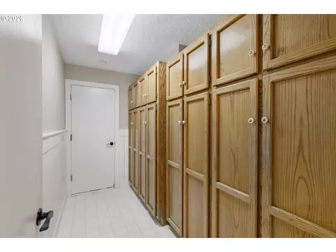 Other - 2745 NE Kelly Pl, Gresham, OR 97030 photo 5 of 11