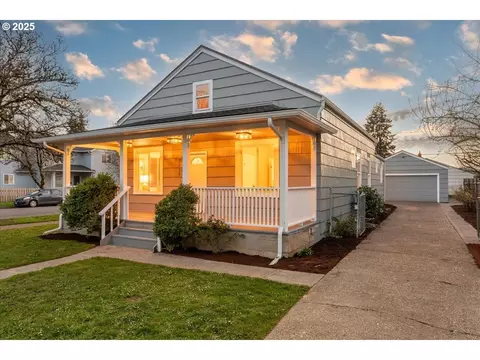 2325 Maple Ave, Salem, OR 97301