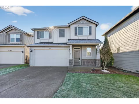 2032 Silverstone Dr, Forest Grove, OR 97116