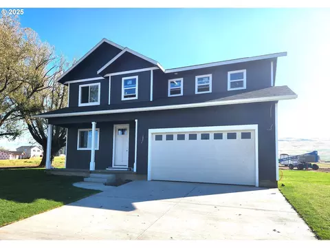 240 Heritage Ln, Union, OR 97883