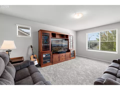 Living - 4240 SW Mawrcrest Ave, Gresham, OR 97080 photo 3 of 3