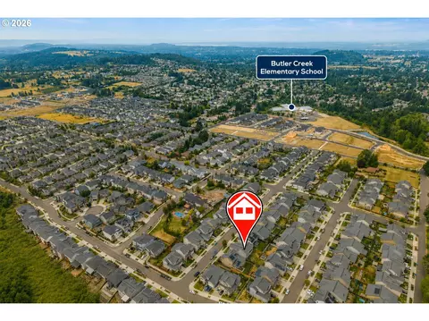 View/Area - 4240 SW Mawrcrest Ave, Gresham, OR 97080 photo 2 of 2