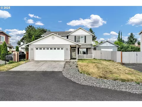 3715 NE 98th St, Vancouver, WA 98665