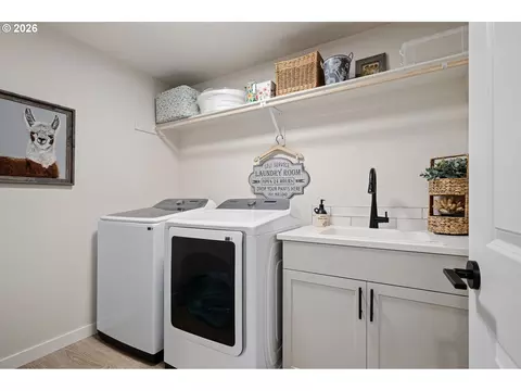 Other - 5094 Cedar View Dr, Springfield, OR 97478 photo 9 of 11