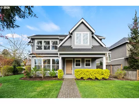 804 4th St, Lake Oswego, OR 97034