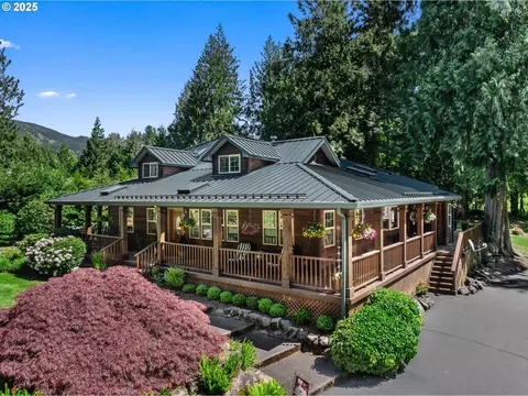 25210 E Arrah Wanna Blvd, Welches, OR 97067