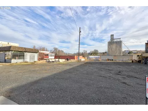 105 Main St, Moro, OR 97039 photo 8