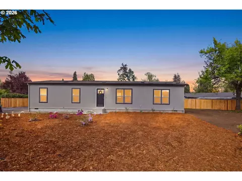 1547 A St, Springfield, OR 97477
