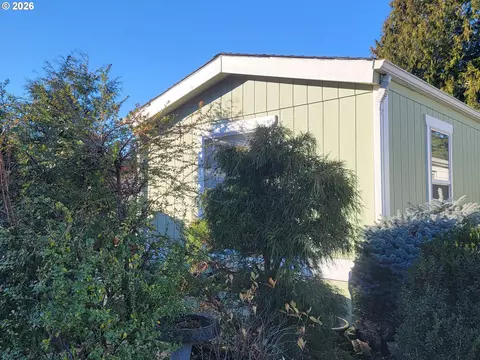 2980 NE Division St, Gresham, OR 97030 photo 2