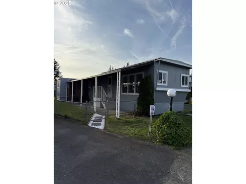 13045 SE Stark St #103, Portland, OR 97233
