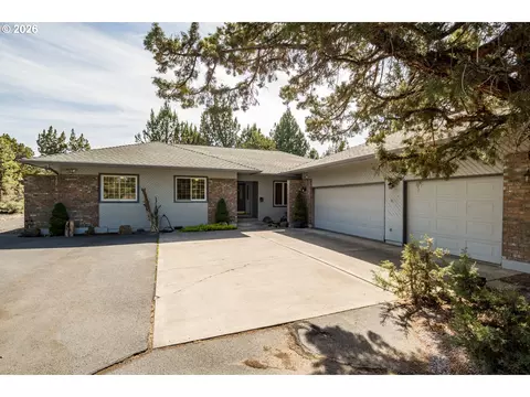 64507 Mcgrath Rd, Bend, OR 97701