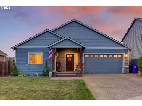 Exterior - 850 SE Pineview Ct, Estacada, OR 97023 photo 2 of 13