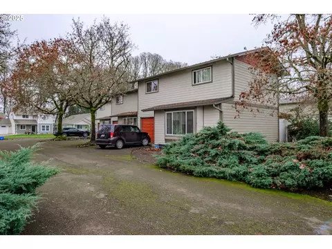 2634 S 7th St, Lebanon, OR 97355