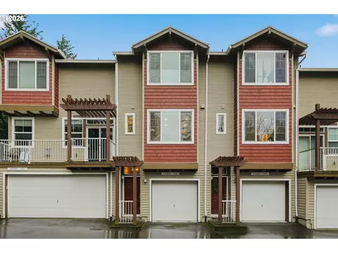 10801 SW Canterbury Ln #102, Portland, OR 97224