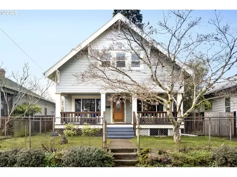 3903 SE 65th Ave, Portland, OR 97206