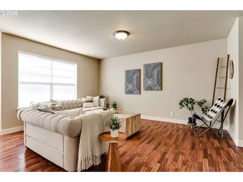 Living - 3224 Sorrel Way, Eugene, OR 97401 photo 4 of 4