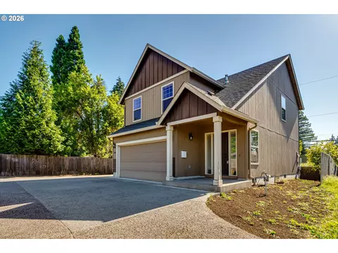 Exterior - 3224 Sorrel Way, Eugene, OR 97401 photo 3 of 4