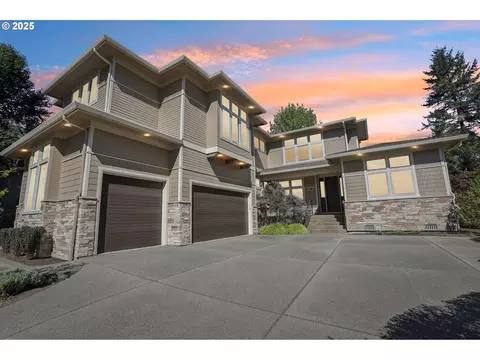 2101 Goodall Ct, Lake Oswego, OR 97034