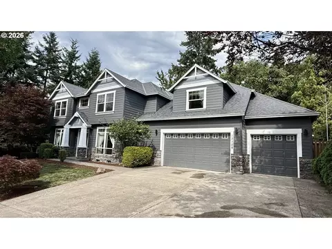 13109 SE Snowfire Dr, Happy Valley, OR 97086